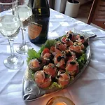 Pirina Club Отель