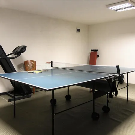 酒店 Pirina Club 班斯科