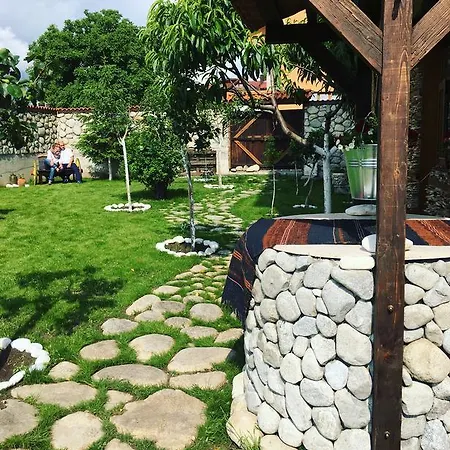 酒店 Pirina Club 3*