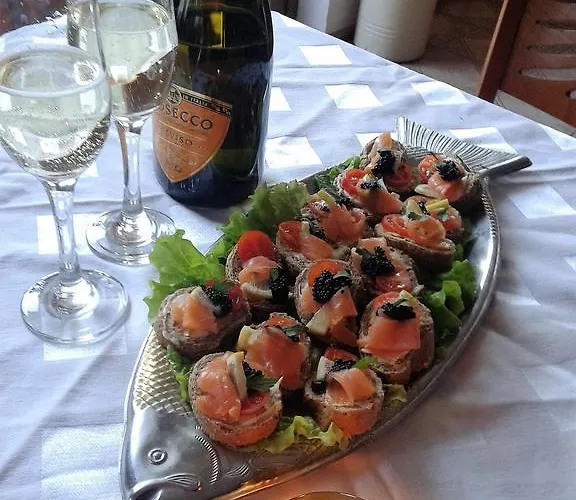 Pirina Club Szálloda