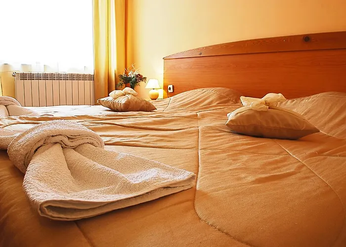 Szálloda Pirina Club 3*